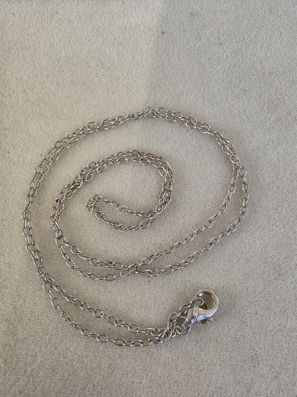 19": Sterling Silver Cable Link Necklace • 2.11g